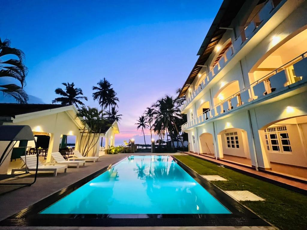 SHANGRELA BEACH RESORT — фото 6