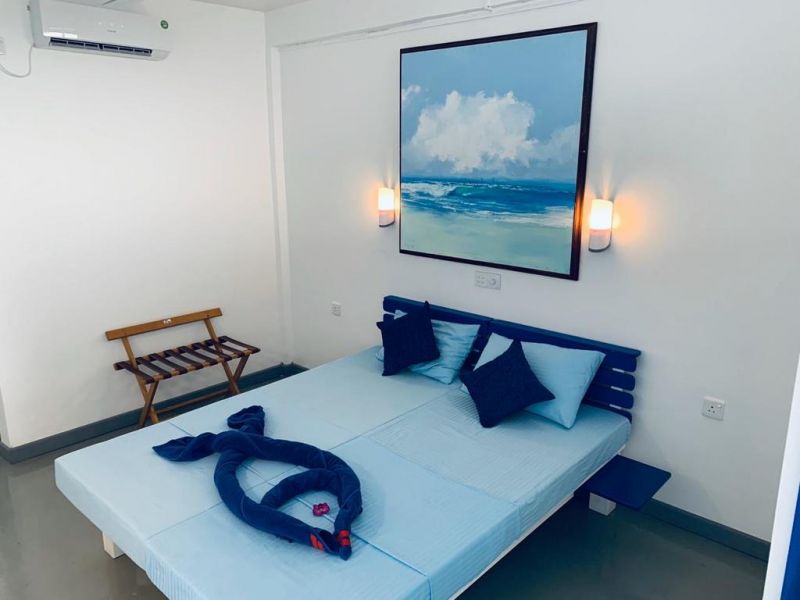 THE BLUE STRIPE INN — фото 10