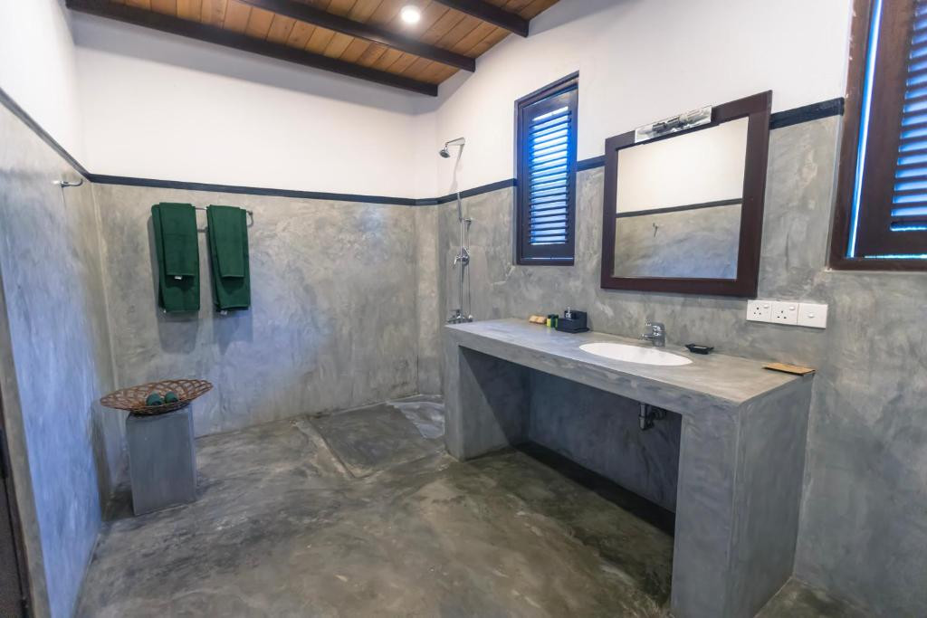 THE MANGROVE CAVE HOTEL — фото 4