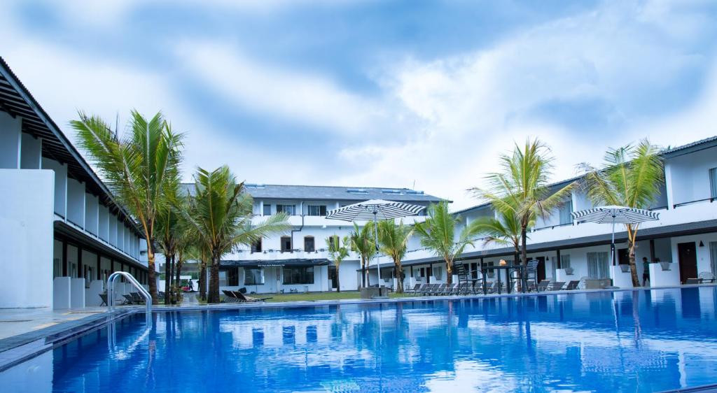 RATHNA BEACH RESORT (EX. COCO ROYAL BEACH)