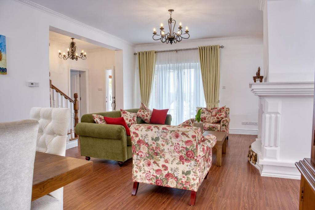 WINCHESTER LITTLE ENGLAND  — фото 17