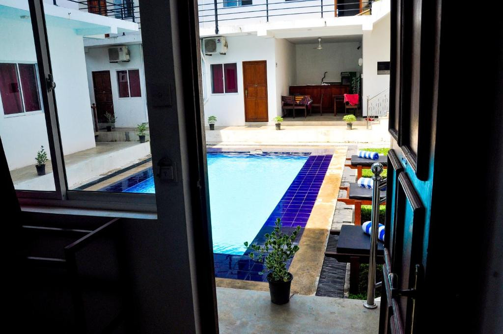 SEA BREEZE HOTEL — фото 14
