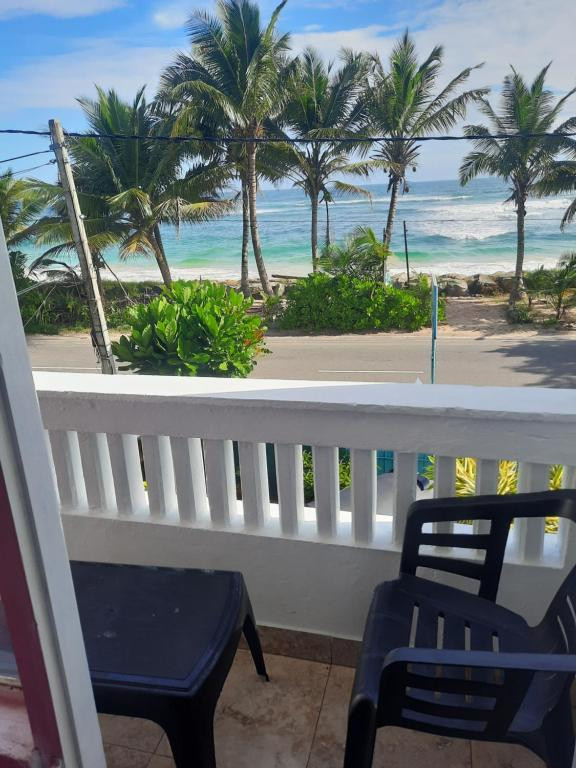 WHITE SURFING BEACH RESORT — фото 2