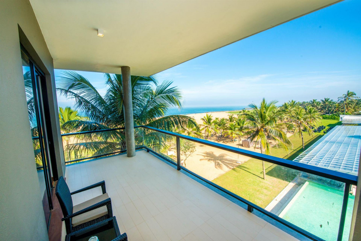 GOLDI SANDS — фото 14