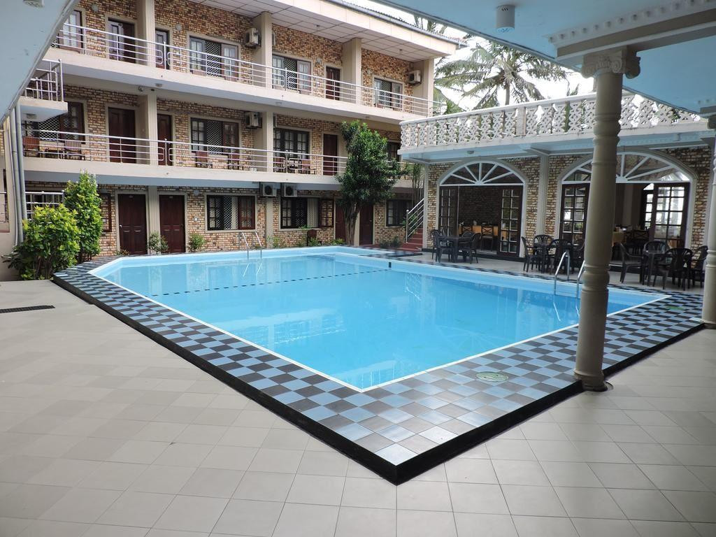 OASIS BEACH RESORT — фото 2
