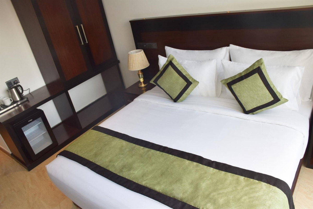 RUVISHA BEACH HOTEL — фото 13