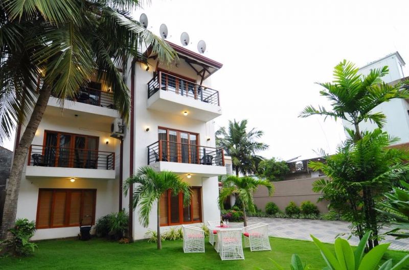 SHANELO HOTEL