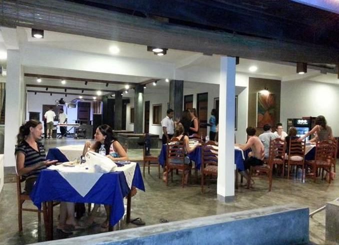 STAR BEACH HOTEL NEGOMBO — фото 12