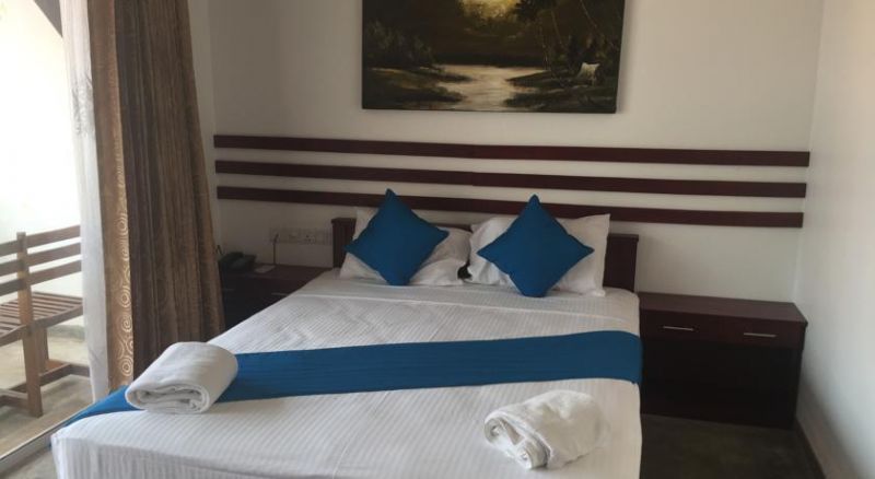 SUNSET BEACH HOTEL NEGOMBO — фото 3