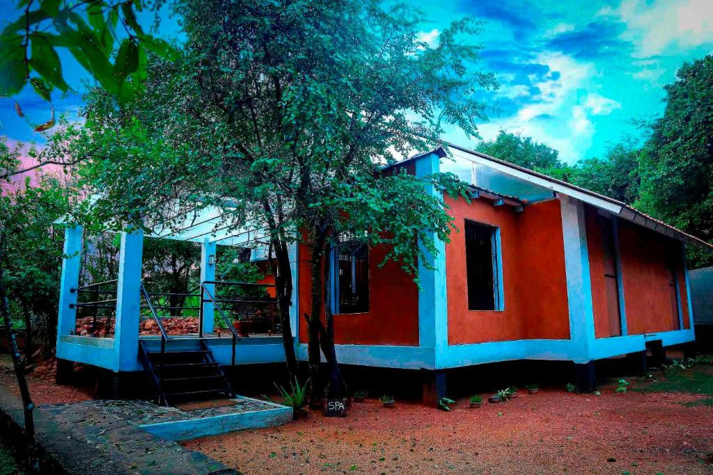 ELEPHAS RESORT AND SPA — фото 8