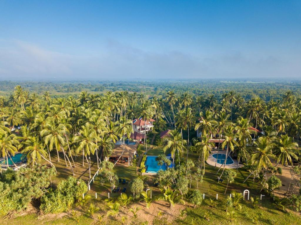 LANKA BEACH BUNGALOWS — фото 17