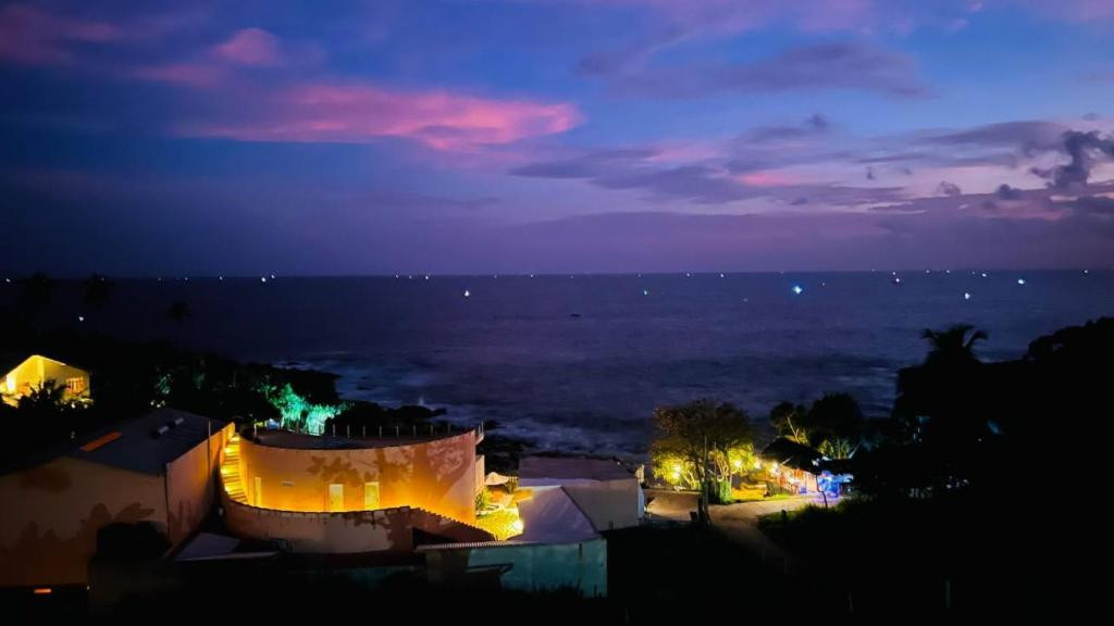 MAZARINE SURF SUITES HIRIKETIYA — фото 3
