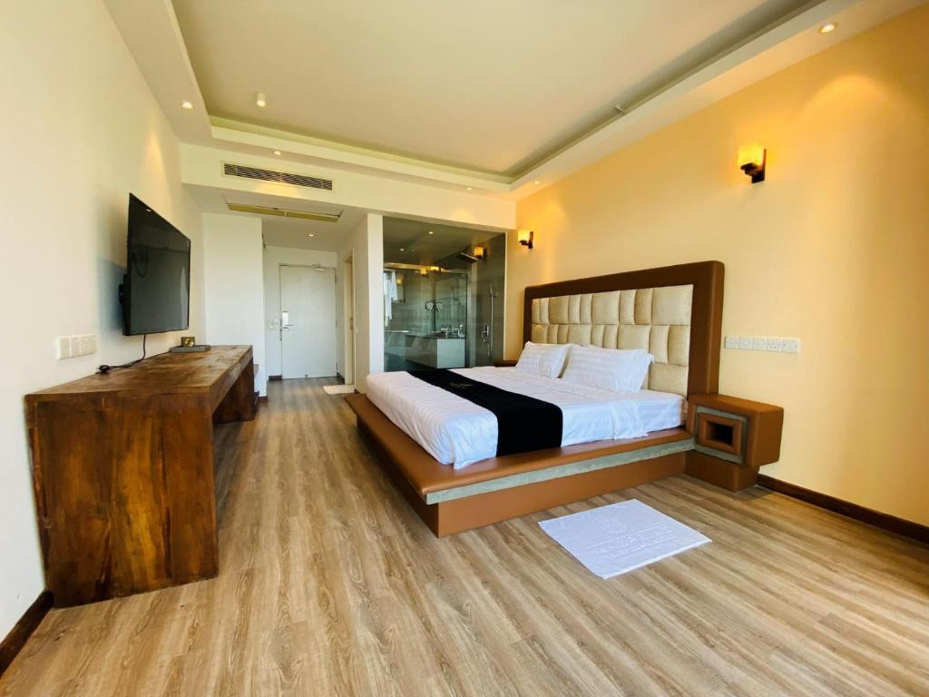 MAZARINE SURF SUITES HIRIKETIYA — фото 16