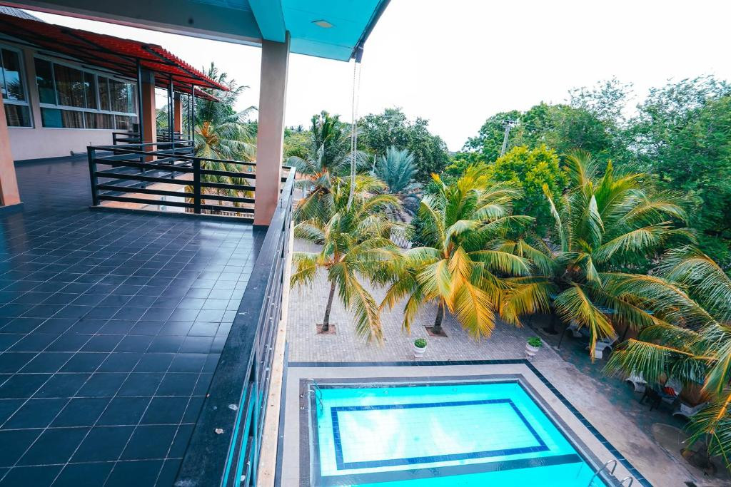 SUN RAY REST HOUSE — фото 10