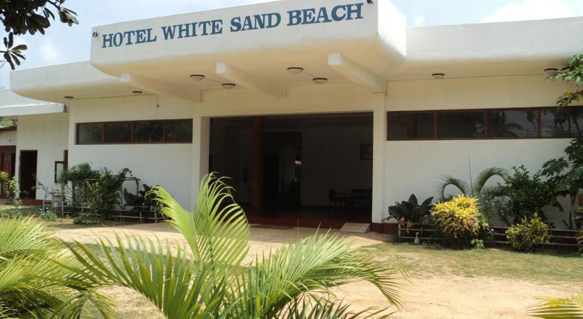 WHITE SAND BEACH