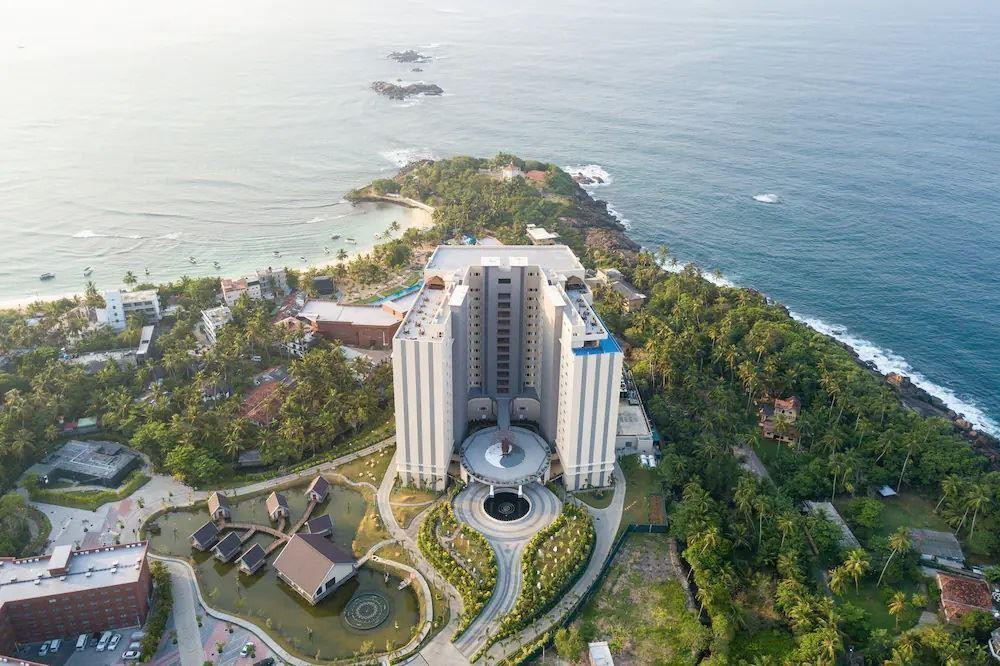 ARALIYA BEACH RESORT & SPA — фото 2