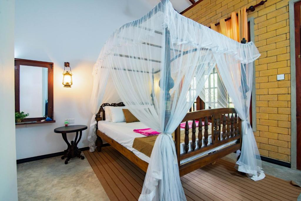 DANDELION UNAWATUNA GUEST HOUSE — фото 2