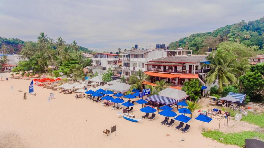 PEACOCK HOTEL