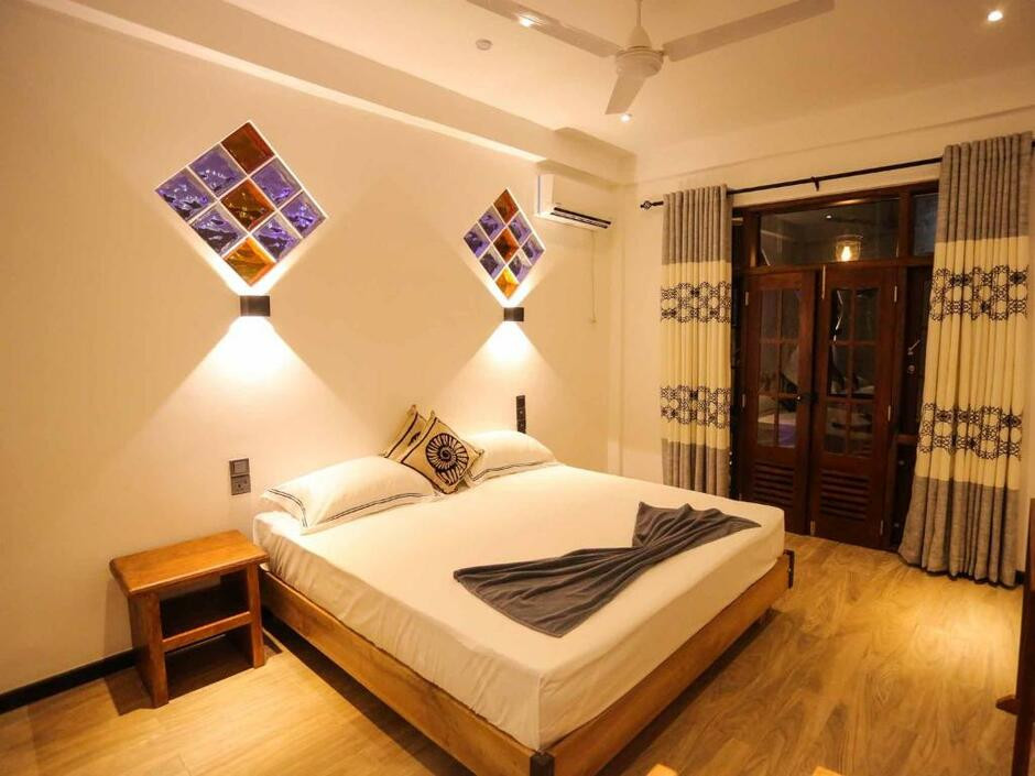 RAWANAZ VILLA UNAWATUNA — фото 15