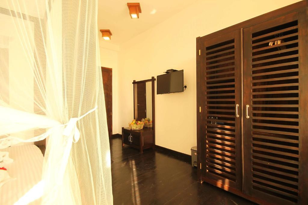 SAFFRON HOTEL UNAWATUNA — фото 9