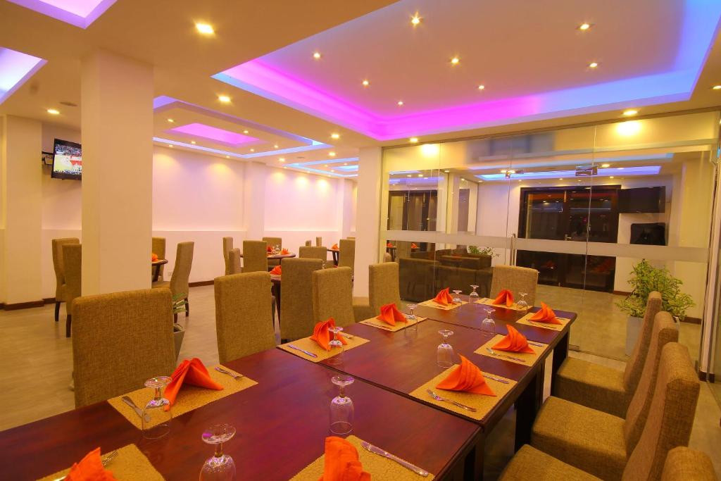 SAFFRON HOTEL UNAWATUNA — фото 11