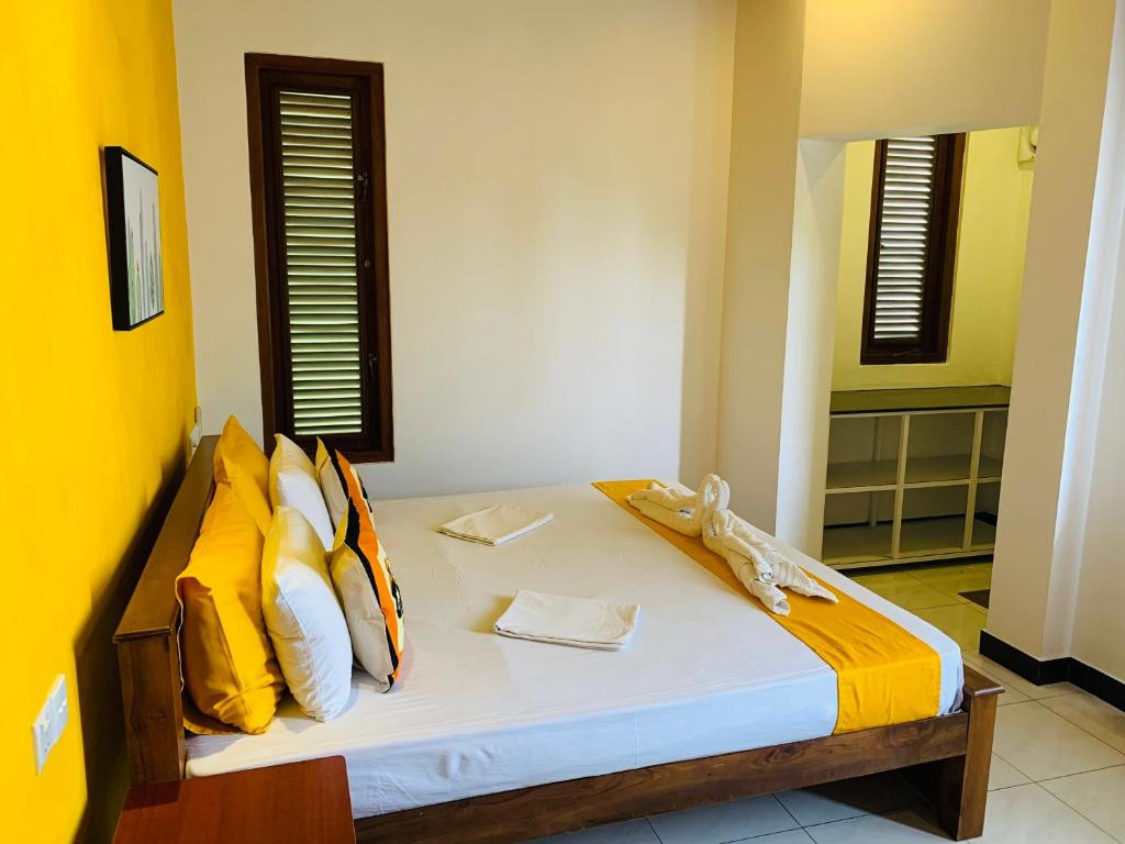 SAM S GUEST HOUSE — фото 11