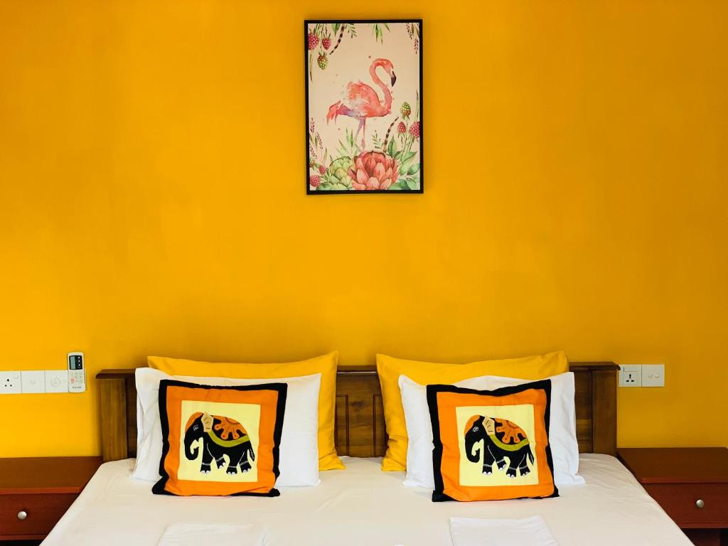 SAM S GUEST HOUSE — фото 13