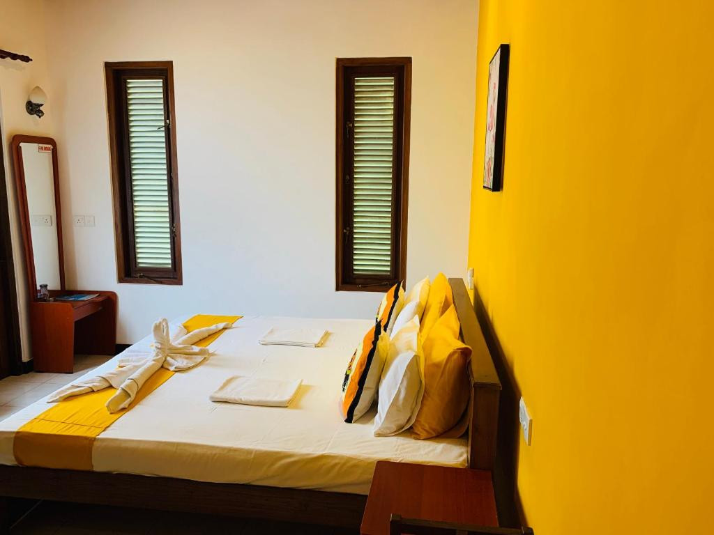 SAM S GUEST HOUSE — фото 17