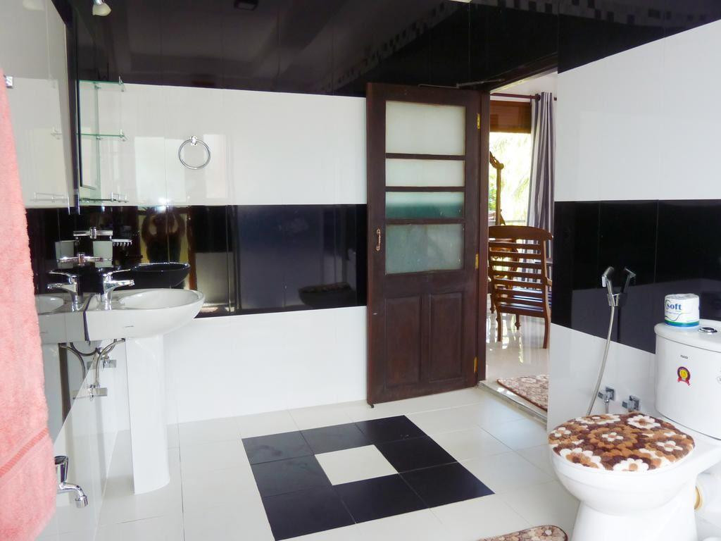 SEA VIEW DEEPAL VILLA — фото 18