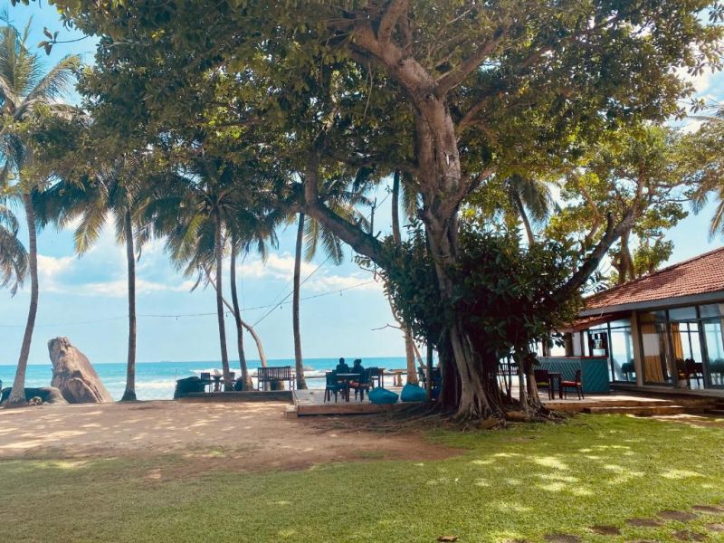 SRI GEMUNU BEACH RESORT — фото 11