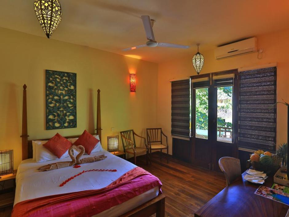 THAPROBAN BEACH HOUSE — фото 17
