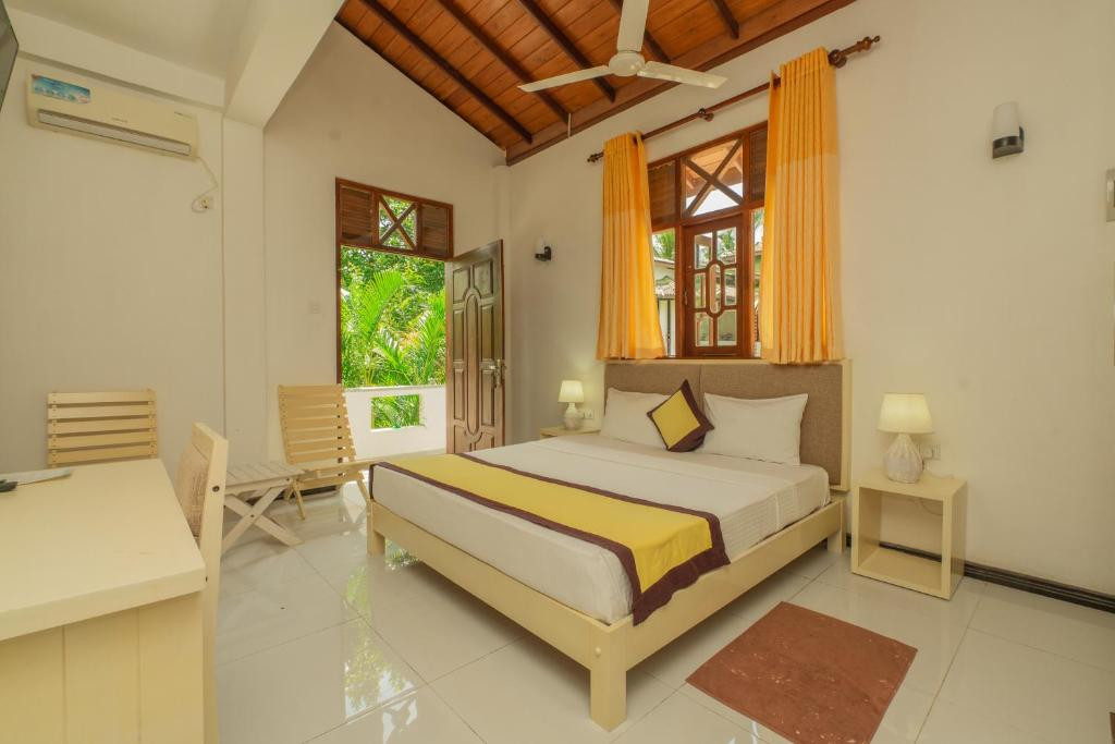 THE CALM OF 8 — фото 2