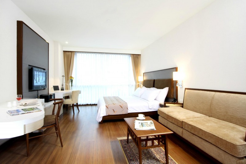 ADELPHI SUITES