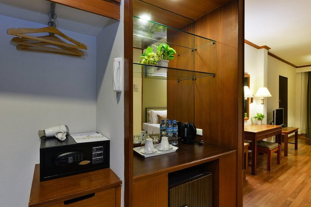 ASPIRA GRAND REGENCY SUKHUMVIT 22 (EX. CHECK INN REGENCY PARK) — фото 16