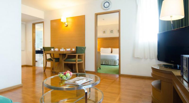 AT EASE SALADAENG (EX. CENTRE POINT SALADAENG) — фото 10