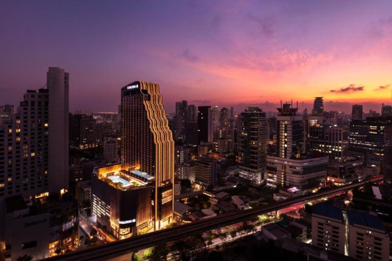 CARLTON HOTEL BANGKOK SUKHUMVIT