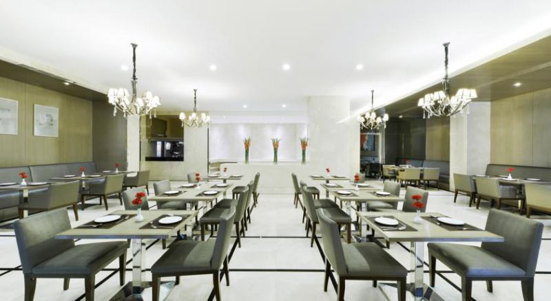 CENTRE POINT HOTEL CHIDLOM (EX. CENTRE POINT LANGSUAN) — фото 13