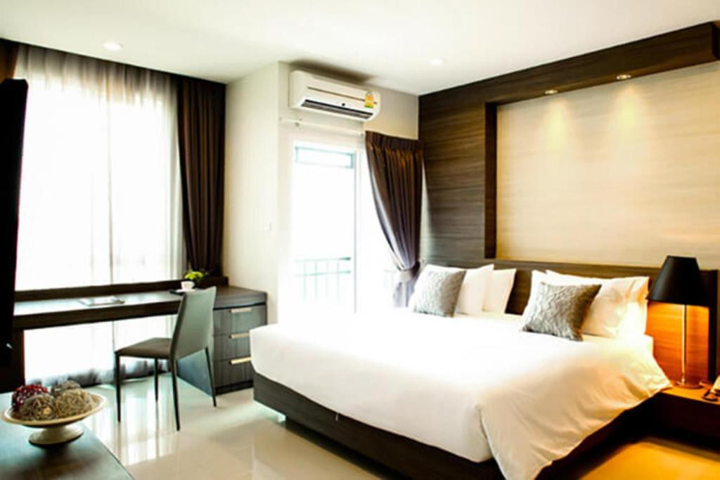 CRYSTAL SUITES SUVARNABHUMI AIRPORT — фото 17