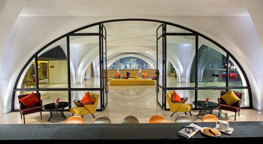 DOUBLETREE BY HILTON SUKHUMVIT BANGKOK (EX. THE IMPERIAL TARA) — фото 4