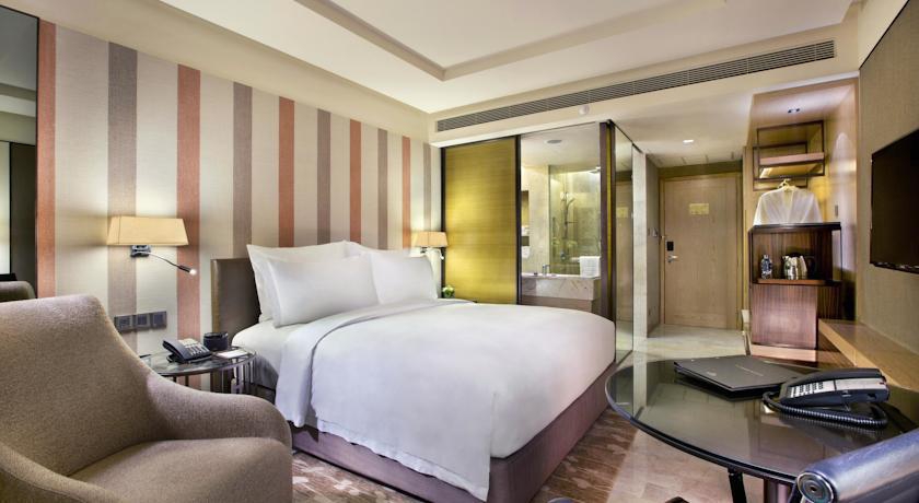 DOUBLETREE BY HILTON SUKHUMVIT BANGKOK (EX. THE IMPERIAL TARA) — фото 6