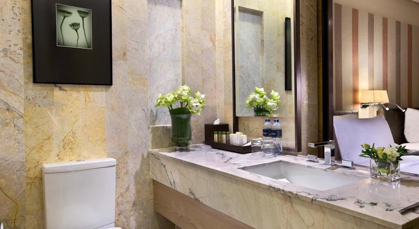 DOUBLETREE BY HILTON SUKHUMVIT BANGKOK (EX. THE IMPERIAL TARA) — фото 7