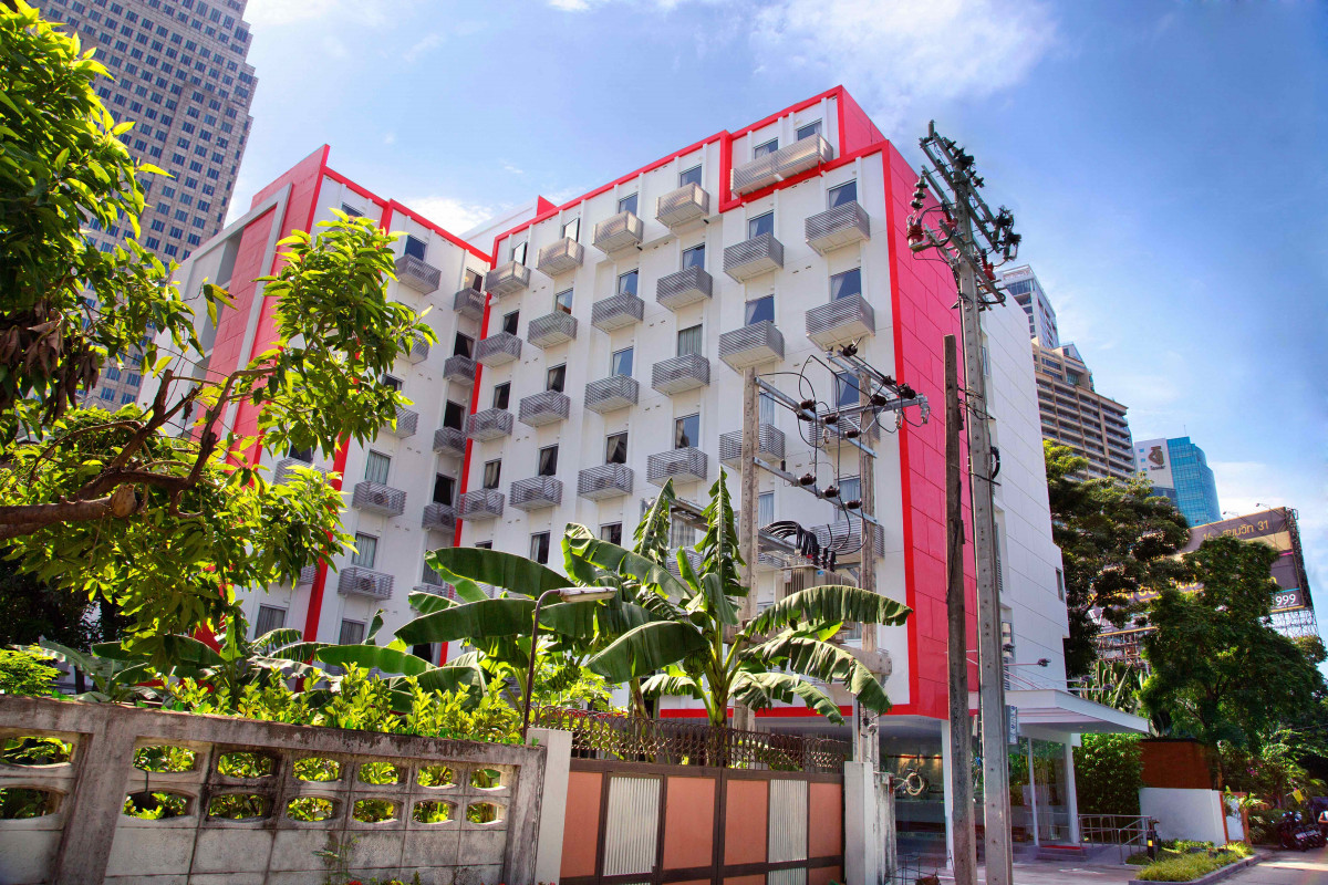 EASY PLANET BANGKOK ASOKE (EX. RED PLANET ASOKE)