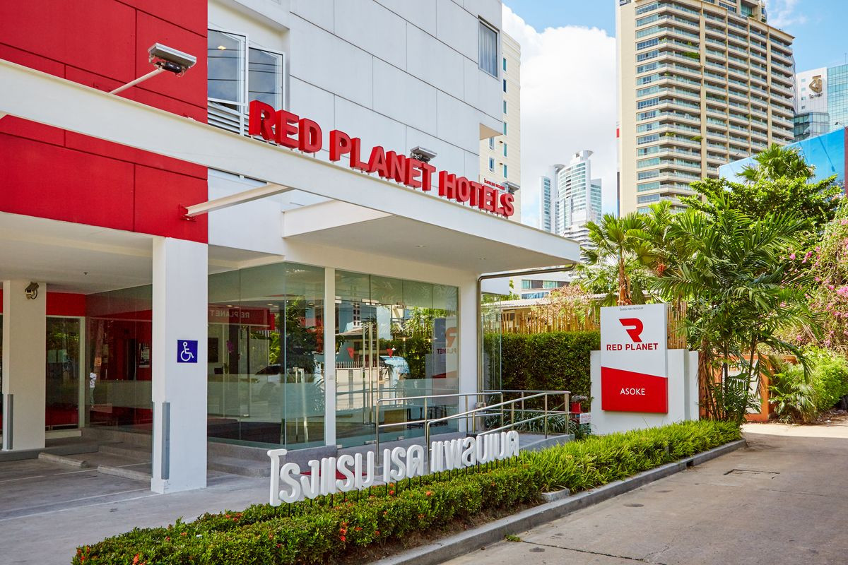 EASY PLANET BANGKOK ASOKE (EX. RED PLANET ASOKE) — фото 2