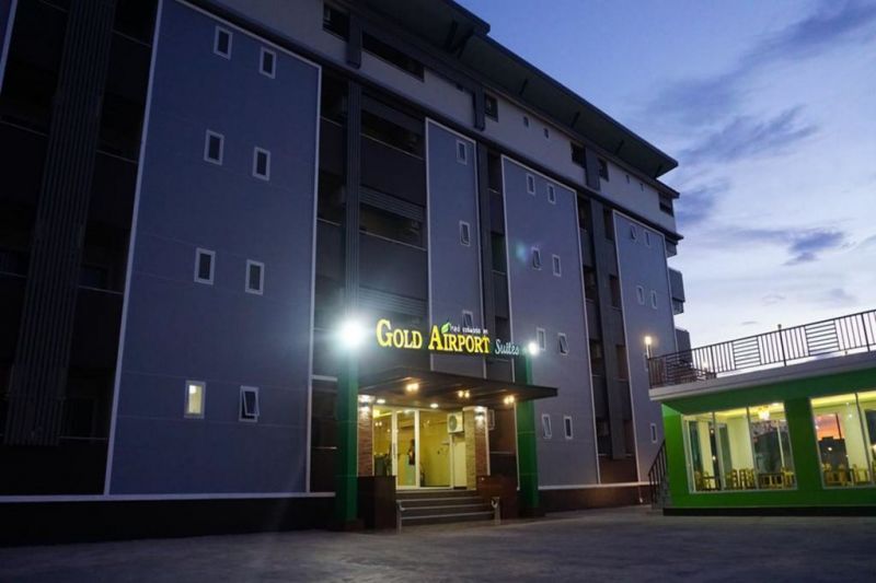GOLD AIRPORT SUITES
