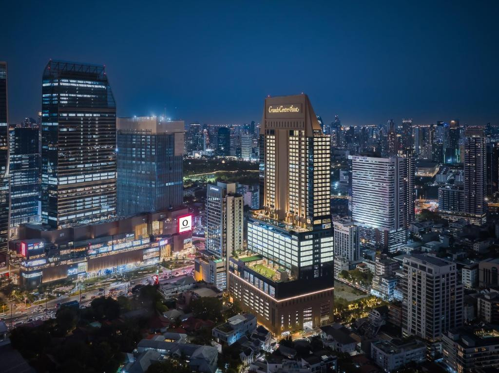 GRANDE CENTRE POINT LUMPHINI