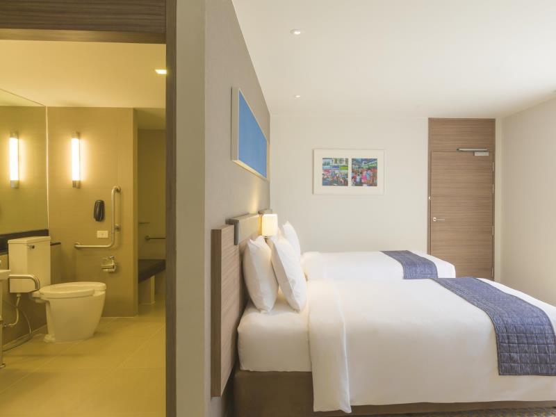HOLIDAY INN EXPRESS BANGKOK SATHORN — фото 4