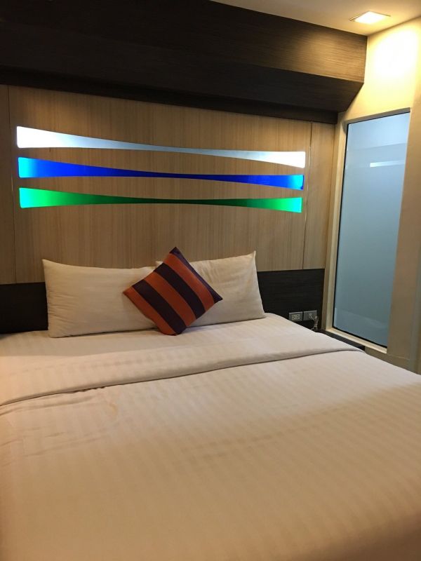 ICHECK INN SUKHUMVIT SOI 11 (EX. NARRY NANA BANGKOK) — фото 7