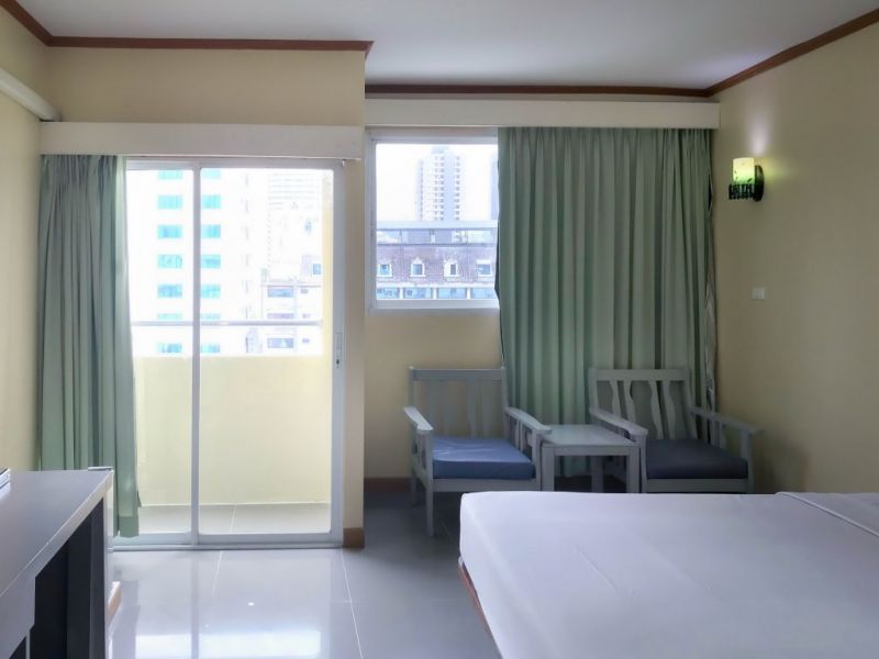 J TWO S PRATUNAM HOTEL — фото 13