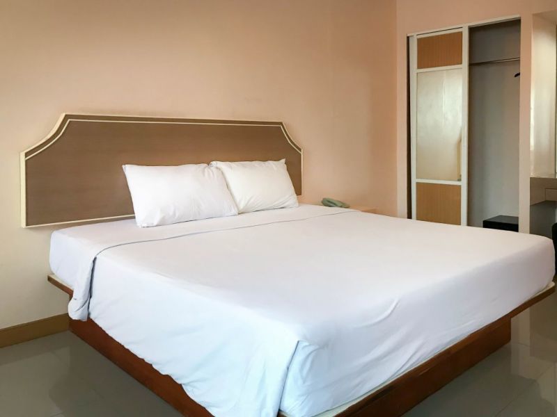 J TWO S PRATUNAM HOTEL — фото 14