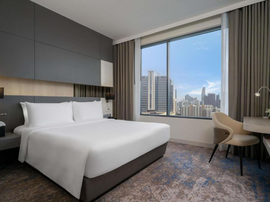 MERCURE BANGKOK SIAM